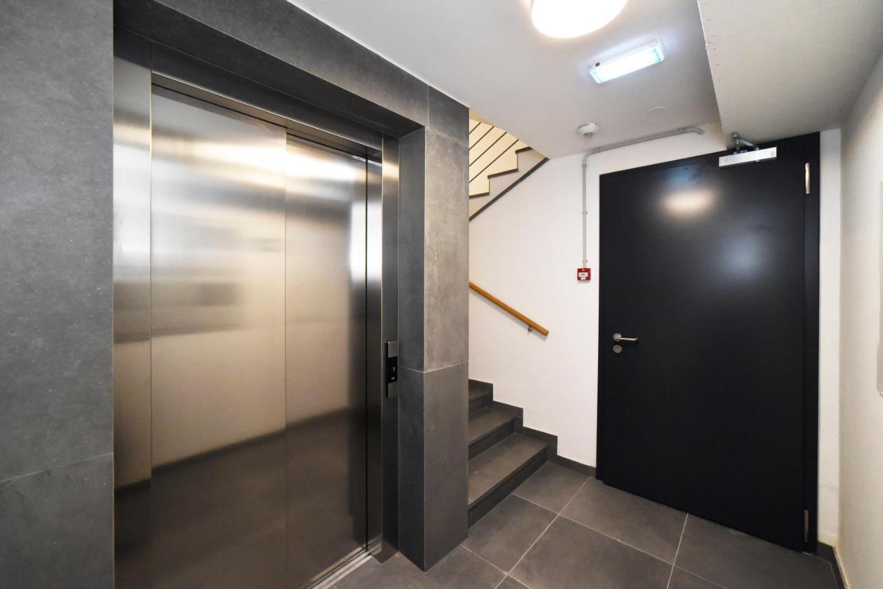 Ophelia Apartment With Parking Zagreb Bagian luar foto